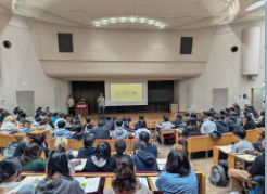 画像：ライフデザインセミナー 実践女子大学